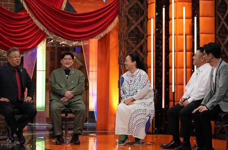 左から、サンドウィッチマン、いとうあさこ、アンタッチャブル。(c)テレビ朝日