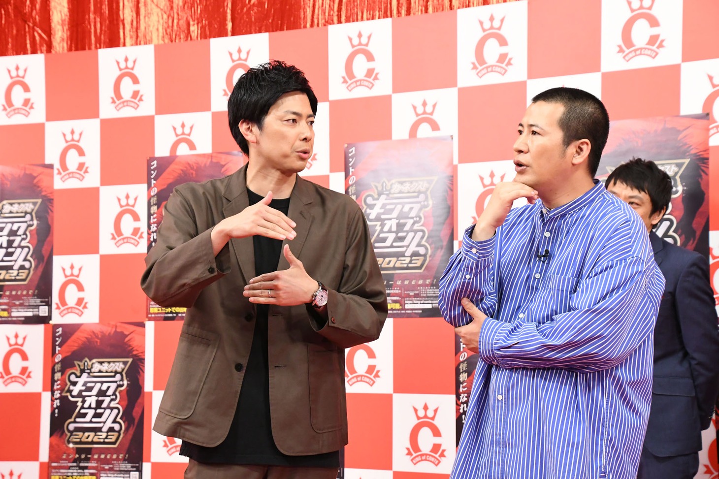 ネルソンズ・和田まんじゅうの「コットンのネタ合わせが白熱している」という話を受けて、ネタ合わせの様子を再現してみせるコットン。