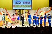 「マジで勘弁！けびた君」「カベポスター・天才ピアニスト・フースーヤのワチャラチャ忍忍」合同記者会見の様子。