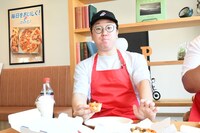 おいしさに思わずこの表情。