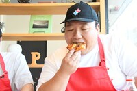 一口が大きい肥満さん。