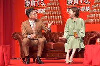 満島真之介と広末涼子。