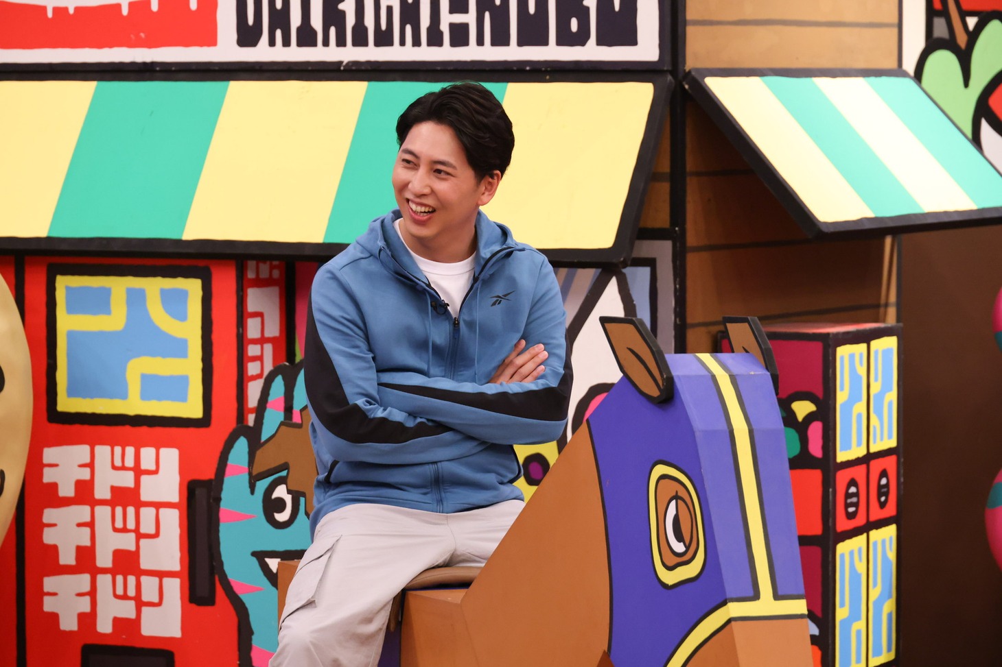 ニューヨーク屋敷 (c)カンテレ