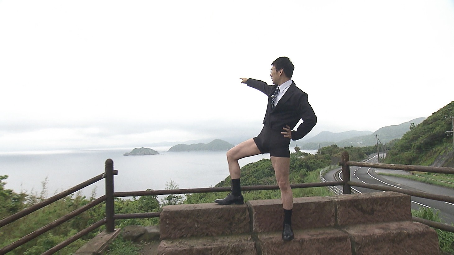 「相席食堂」に出演する浅越ゴエ。(c)ABCテレビ