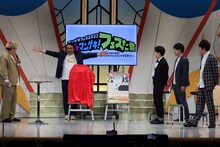 ポスターをオープンしないビスケットブラザーズ原田。