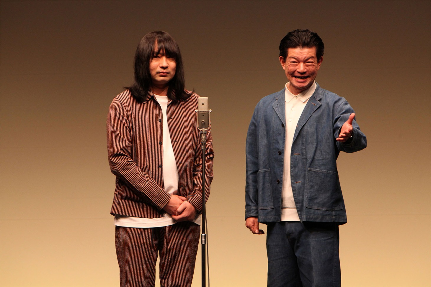 ネコニスズ