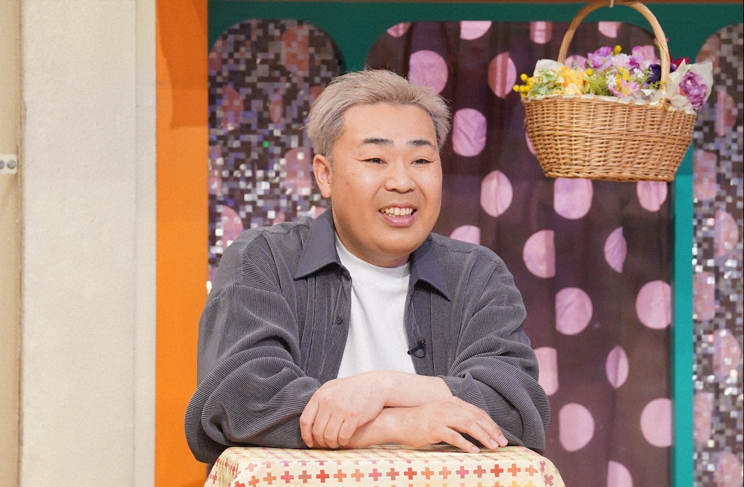 フットボールアワー岩尾 (c)読売テレビ