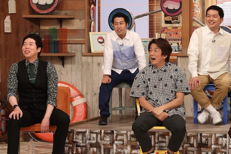 今田耕司、ネプチューン堀内とウエストランド(後列)。(c)フジテレビ
