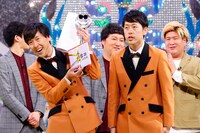 「第58回上方漫才大賞」の奨励賞を受賞した吉田たち。(c)カンテレ