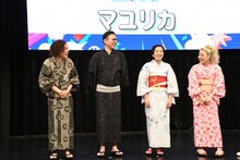 MCのタケトに「連続テレビ小説感がすごい」と言われるガクテンソクとエルフ。