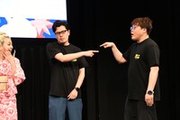 「お前やん」となすりつけ合うマユリカ。