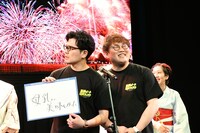 母へのメッセージを伝えるマユリカ。