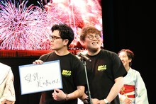 母へのメッセージを伝えるマユリカ。