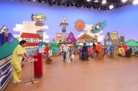 「火曜は全力！華大さんと千鳥くん」のワンシーン。(c)カンテレ