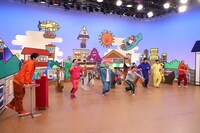 「火曜は全力！華大さんと千鳥くん」のワンシーン。(c)カンテレ