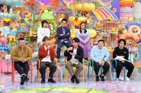 「アメトーーク！」に集結する「ひとり飯大好き芸人」たち。(c)テレビ朝日