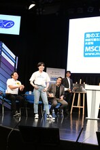 吉田栄作感あふれる服装だと言われる尼神インター誠子。