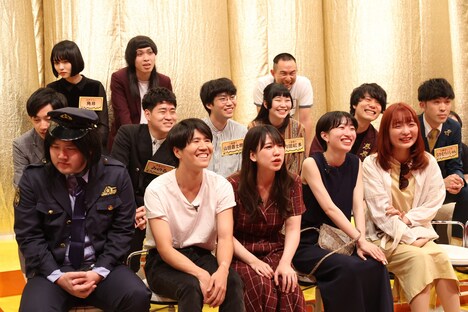 「6月のつぼみ芸人」たち。(c)フジテレビ