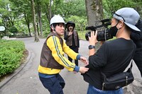 幻の生き物を探すランジャタイ。(c)TBS