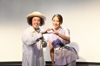 エレキコミックやつい（左）と吉川友。