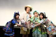 エレキコミックやついとAppare!の藍井すず、永堀ゆめ、藤宮めい。