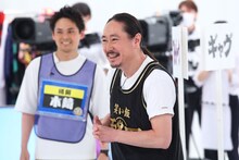 笑い飯・西田 (c)カンテレ