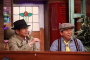 左から間寛平、村上ショージ。(c)カンテレ