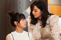 「新聞記者・奥泉渚と疑惑の女たち」のワンシーン。(c)NTV