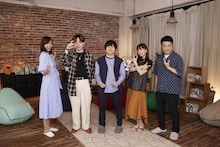 「勝手に！漫画アワード」に出演する（左から）斎藤真美アナ、工藤大輝、バカリズム、宇垣美里、和牛・水田。(c)ABCテレビ