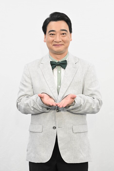 「ZIP!」ポーズのジャングルポケット斉藤。