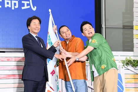 港浩一社長と千鳥。