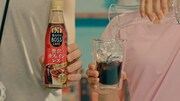 CM「BOSS CAFE APARTMENT」編のワンシーン。