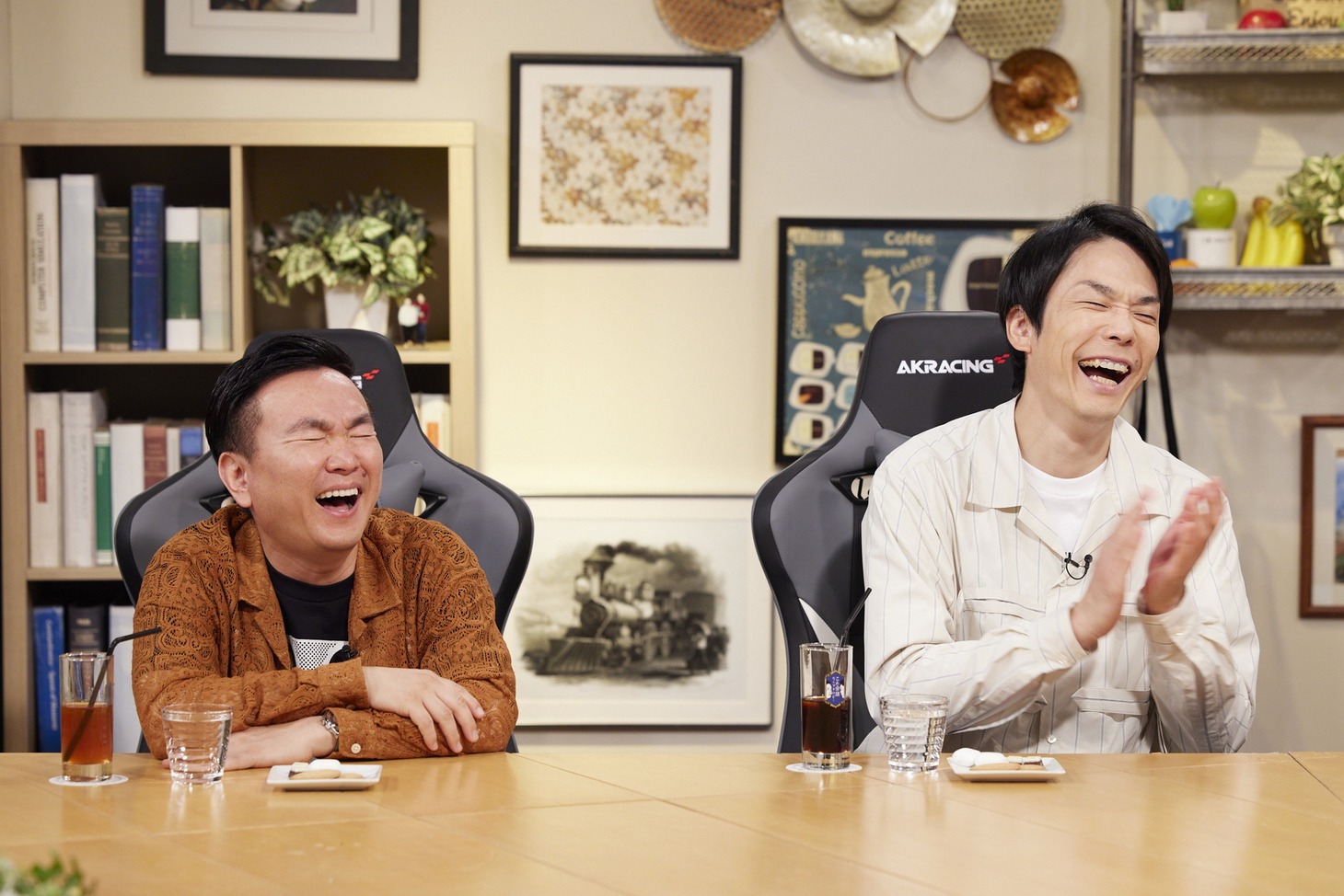 かまいたち (c)ABCテレビ