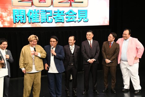 「M-1グランプリ2023」開催記者会見の様子。