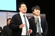 学生服のレインボー。