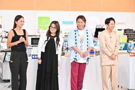 「有吉チーム」の(左から)みちょぱ、ギャル曽根、狩野英孝、有吉弘行。(c)TBS