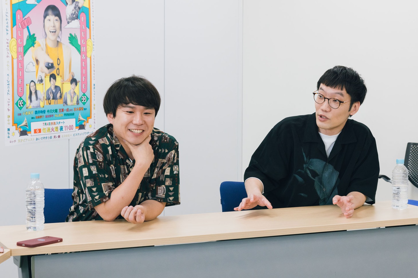 左からハナコ秋山、男性ブランコ平井。