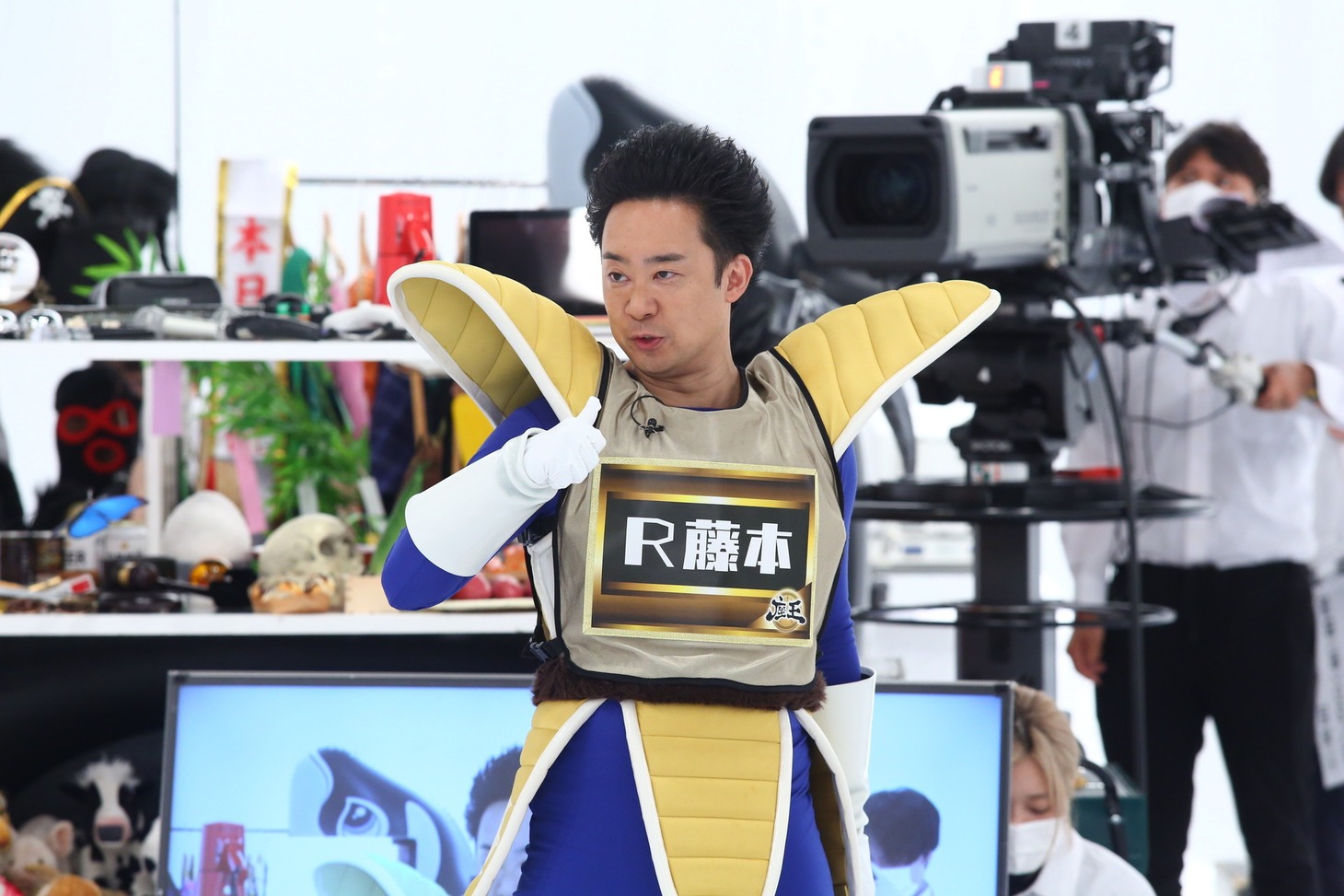 R藤本 (c)カンテレ