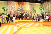 「深夜のハチミツ」スタジオの様子。(c)フジテレビ