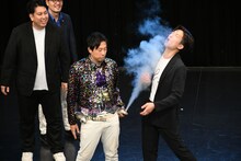 アインシュタイン河井に責め立てられ、スプレーで反撃するヤジマリー。。