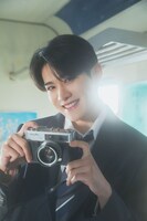 DXTEENの大久保波留。