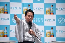 全力で「ゴイゴイスー」を繰り出すダイアン津田。