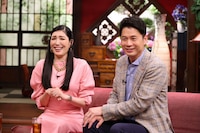 左からアンミカ、石井亮次。(c)カンテレ