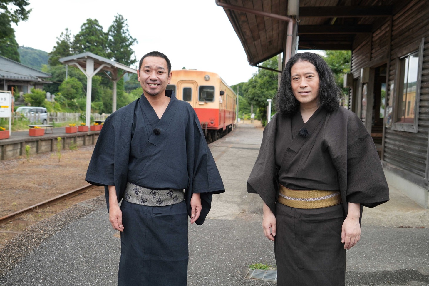 左から千鳥・大悟、ピース又吉。(c)BS日テレ