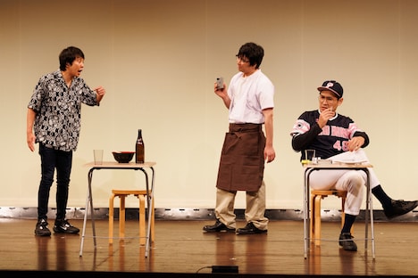 や団の単独ライブ「高円寺リベンジ」のワンシーン。