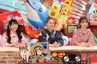 左から、小浜桃奈、村重杏奈、藤田ニコル。(c)フジテレビ