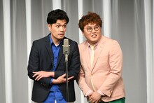 子供のお客さんが来ていないか心配なマユリカ。