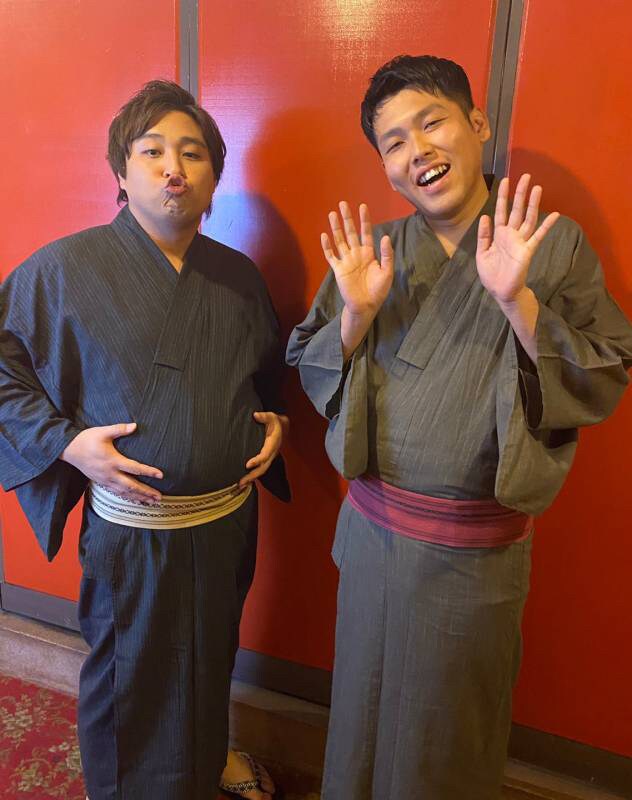 ダブルヒガシ、すゑひろがりず、プラマイ、吉田たち、さや香、ミキら浴衣で漫才