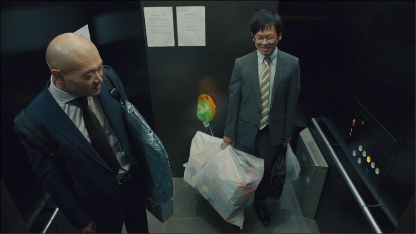 WebCM「無言の父たち」編のワンシーン。