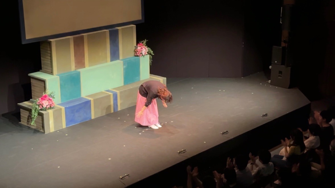 吉住第6回単独ライブ「ティーカップを、2つ」の様子。